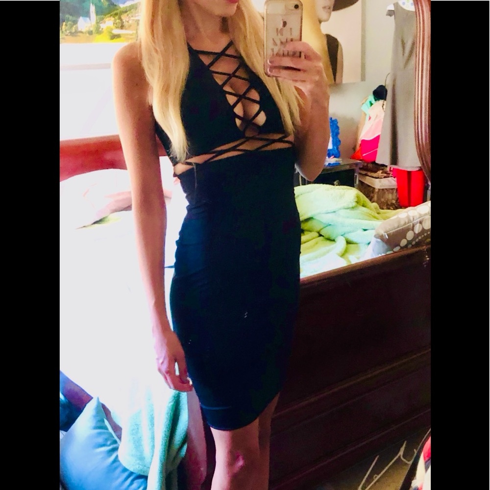 Dance & Marvel NWOT Super Sexy Body Con Cut Out Little Black Dress 🔥🔥